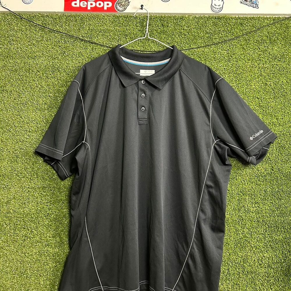 Columbia-sportswear Men's Black and Navy Polo-shirts